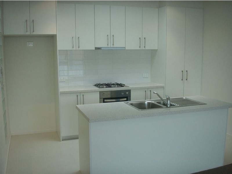 4/208 Albion Street, Brunswick VIC 3056