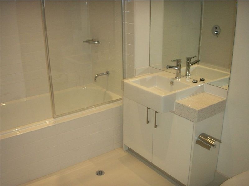 4/208 Albion Street, Brunswick VIC 3056