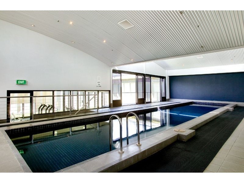 1807/250 Elizabeth Street, Melbourne VIC 3000