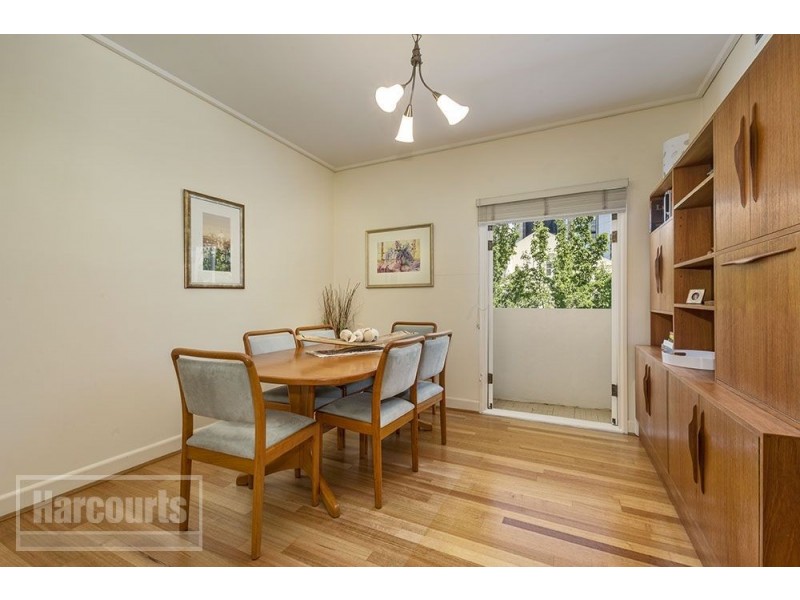 38/201 Wellington Parade South, East Melbourne VIC 3002