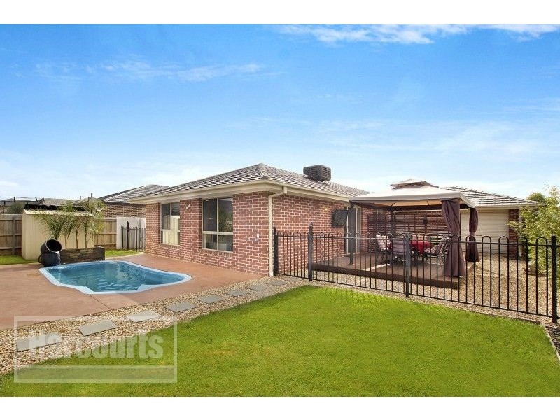 11 Creswick Avenue, Eynesbury VIC 3338