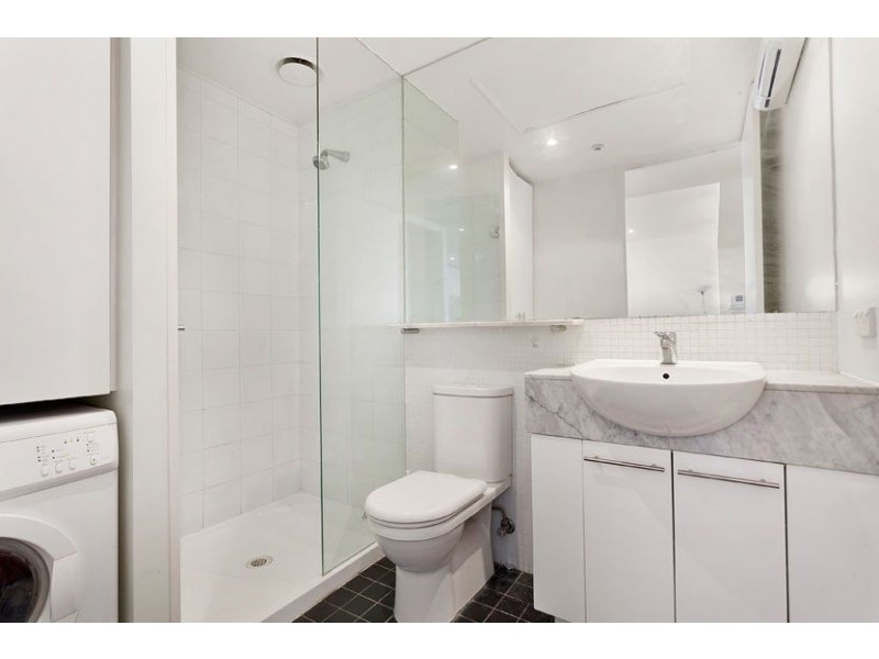 1105/225 Elizabeth Street, Melbourne VIC 3000