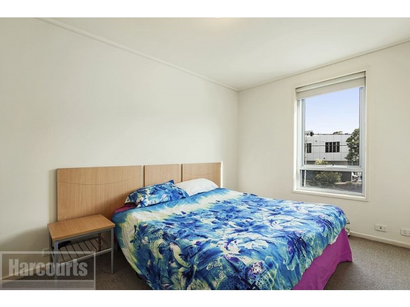 4123/550 Lygon Street, Carlton VIC 3053
