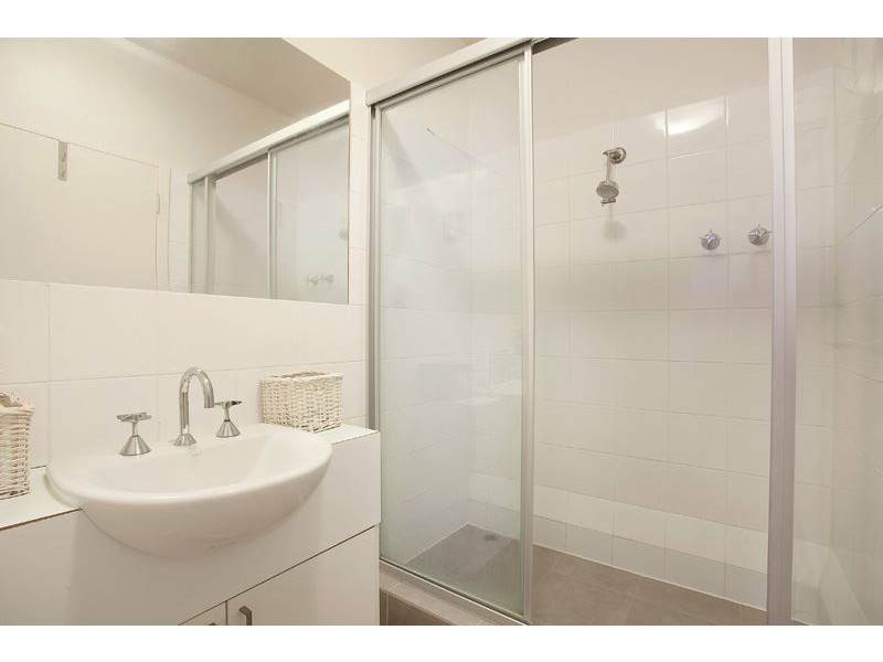 106/25 Hotham Street, East Melbourne VIC 3002