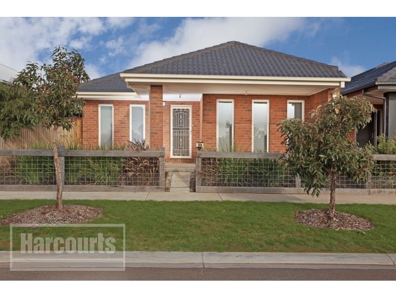 35 Eaglehawk Boulevard, Eynesbury VIC 3338