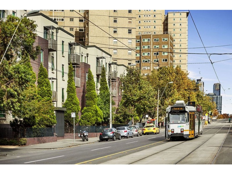 1902/570 Lygon Street, Carlton VIC 3053