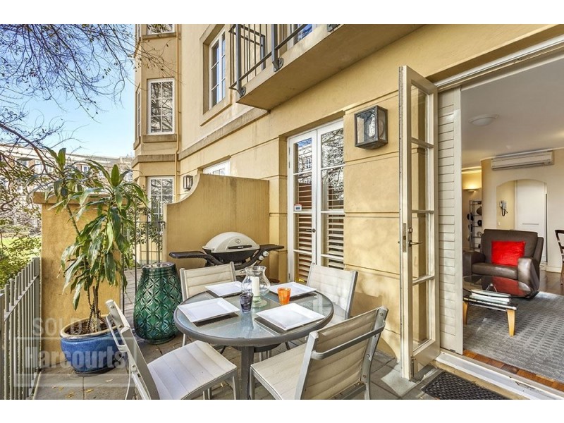 24/1 Wellington Crescent, East Melbourne VIC 3002