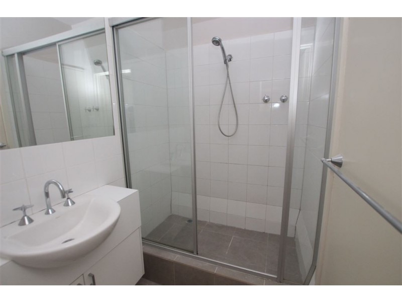 104/25 Hotham Street, East Melbourne VIC 3002