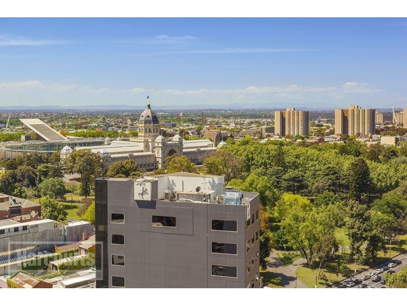 2012/33 Mackenzie Street, Melbourne VIC 3000