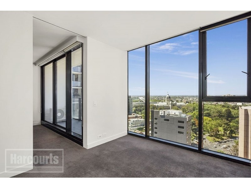 2012/33 Mackenzie Street, Melbourne VIC 3000