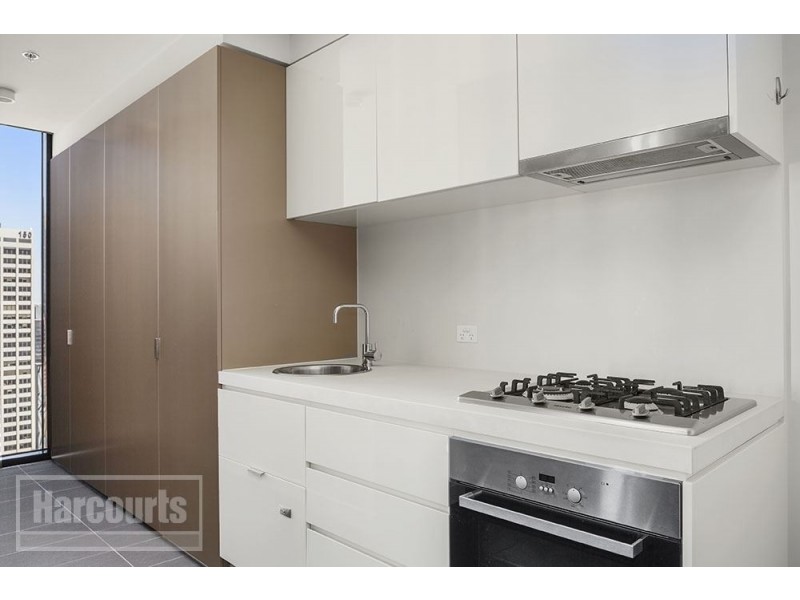 2012/33 Mackenzie Street, Melbourne VIC 3000