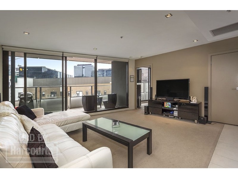 914/100 Harbour Esplanade, Docklands VIC 3008