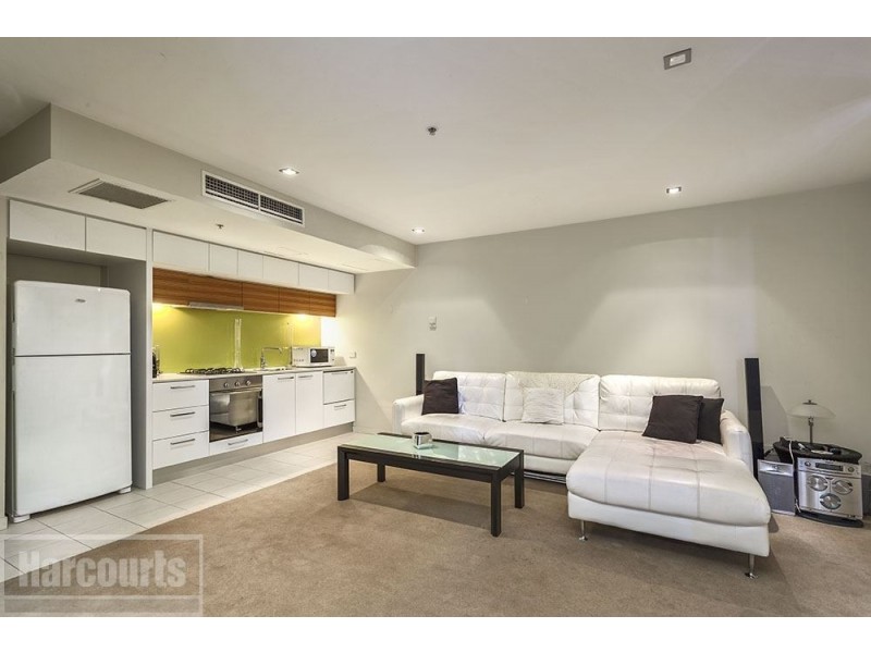 914/100 Harbour Esplanade, Docklands VIC 3008