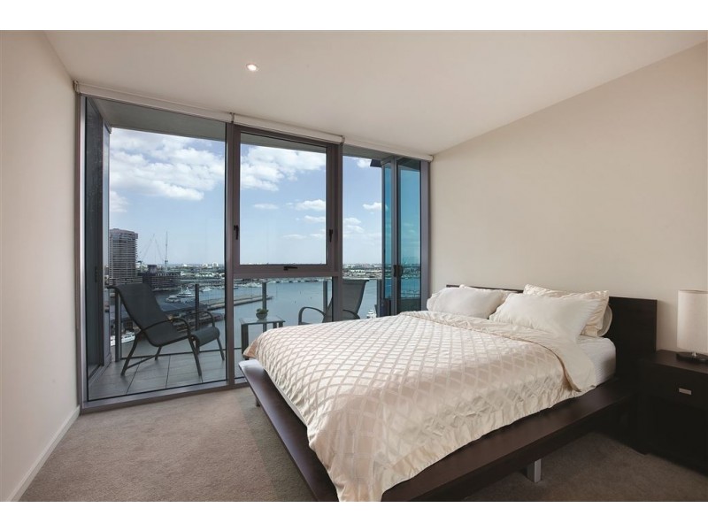 1302/2 New Quay Promenade, Docklands VIC 3008