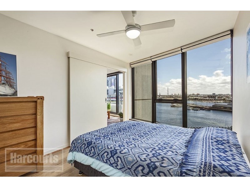 1210/100 Harbour Esplanade, Docklands VIC 3008