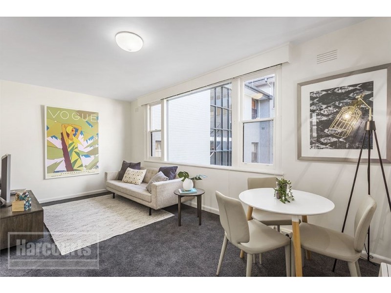 8/108 George Street, East Melbourne VIC 3002