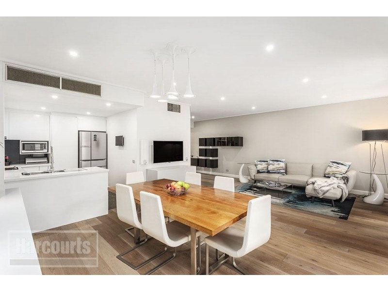 71/211 Wellington Parade South, East Melbourne VIC 3002