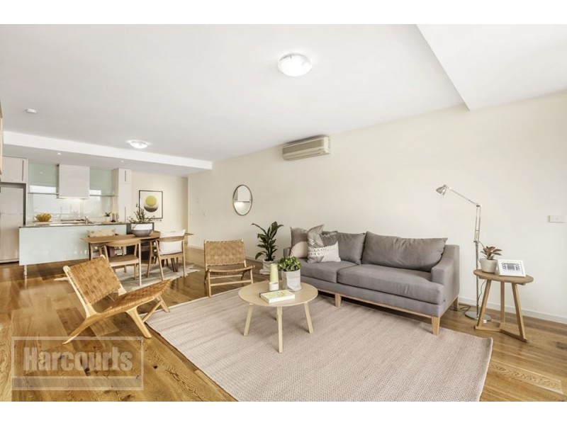 7 Magenta Place, Carlton VIC 3053