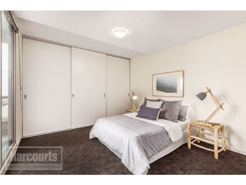 7 Magenta Place, Carlton VIC 3053