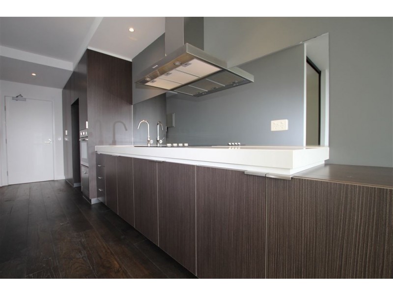 2403B/11 Rose Lane, Melbourne VIC 3000