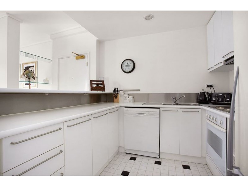 26/201 Wellington Parade South, East Melbourne VIC 3002