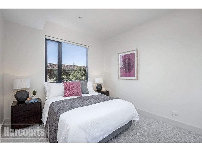 302/1 Powlett Street, East Melbourne VIC 3002