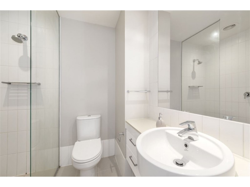 2010/288 Spencer Street, Melbourne VIC 3000