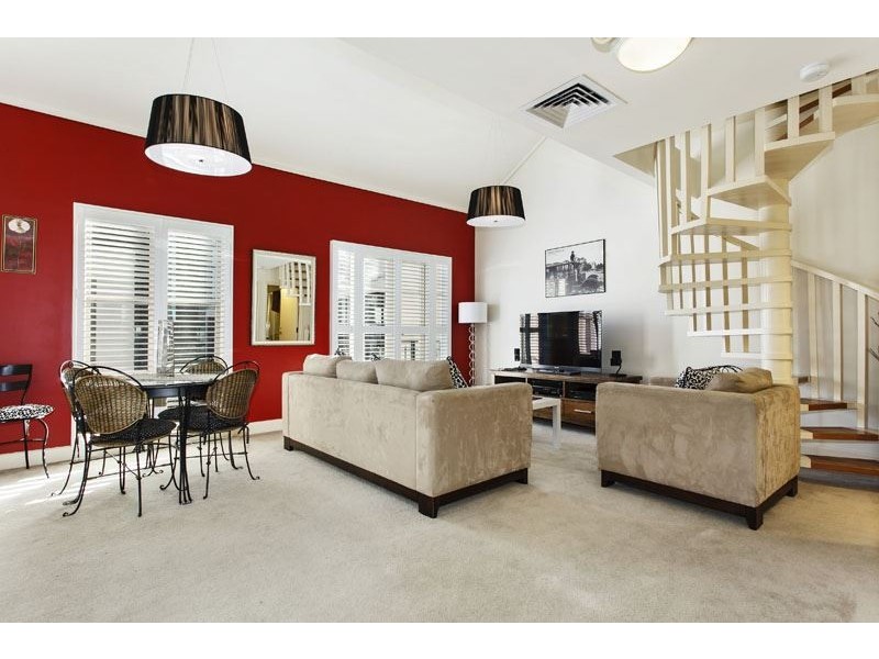 64A/211 Wellington Parade South, East Melbourne VIC 3002