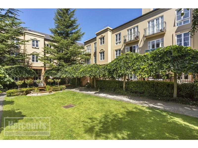 59/211 Wellington Parade South, East Melbourne VIC 3002