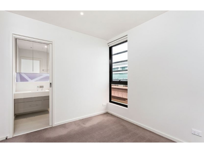 11/100 Keilor Road, Essendon North VIC 3041