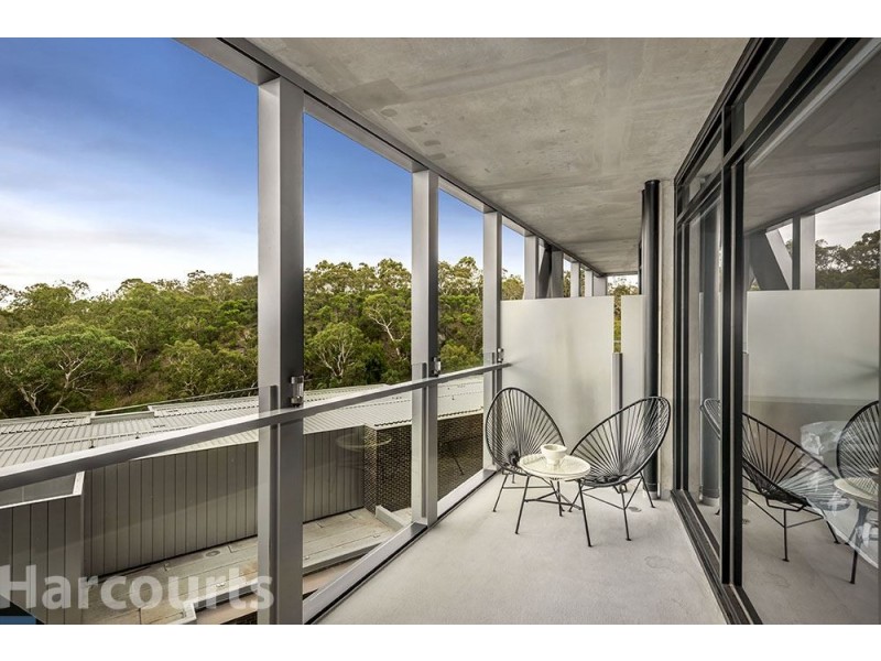 B405/10 Trenerry Crescent, Abbotsford VIC 3067