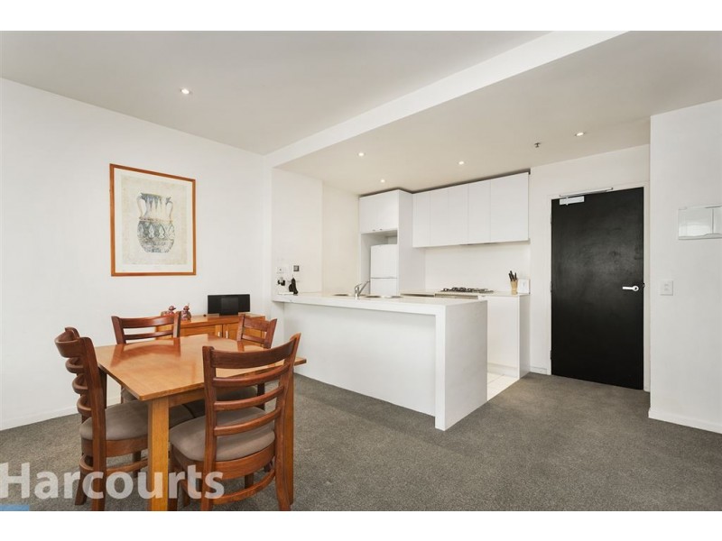 2304/620 Collins Street, Melbourne VIC 3000