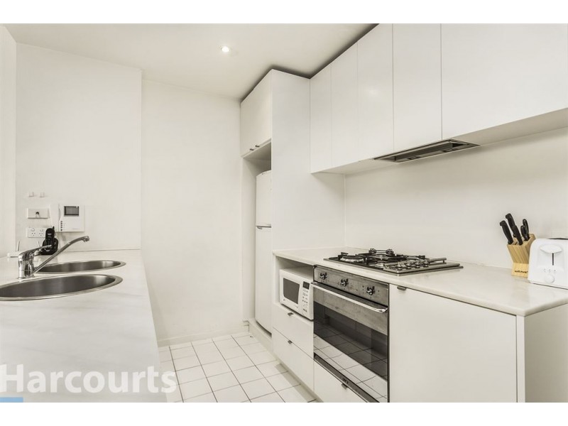 2304/620 Collins Street, Melbourne VIC 3000