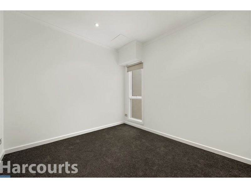 1115/422 Collins Street, Melbourne VIC 3000