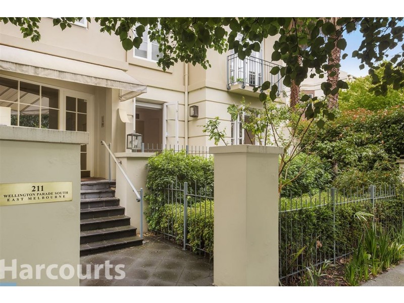 51/211 Wellington Parade South, East Melbourne VIC 3002
