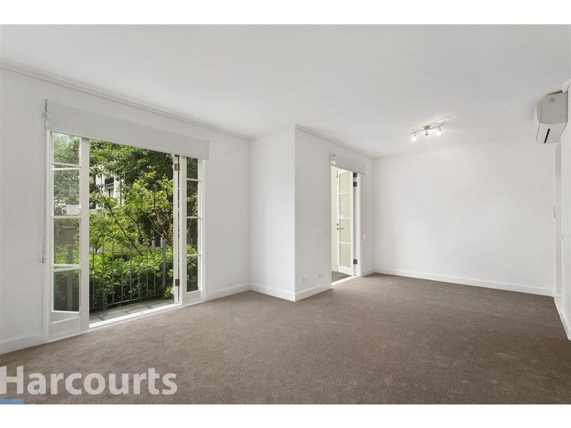 51/211 Wellington Parade South, East Melbourne VIC 3002