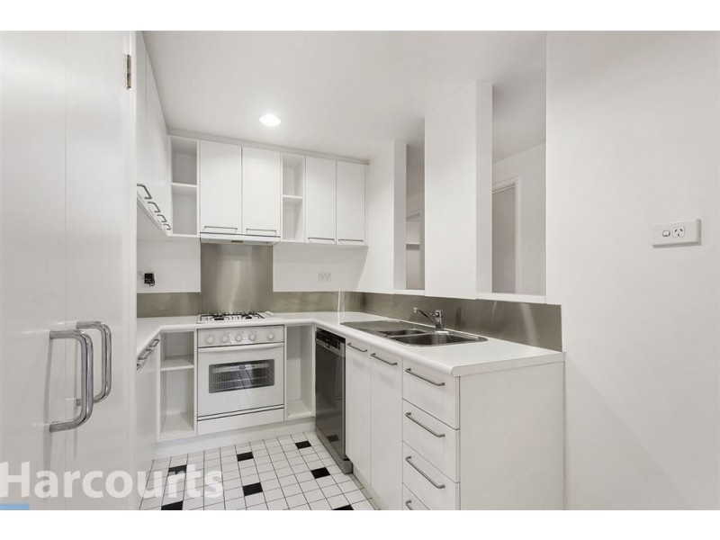 51/211 Wellington Parade South, East Melbourne VIC 3002