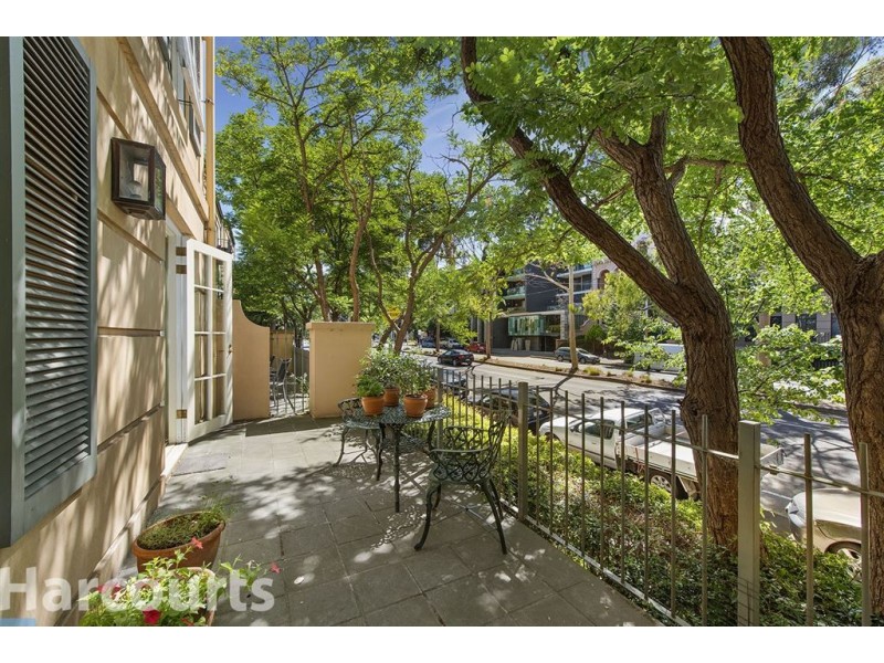 16/1 Wellington Crescent, East Melbourne VIC 3002