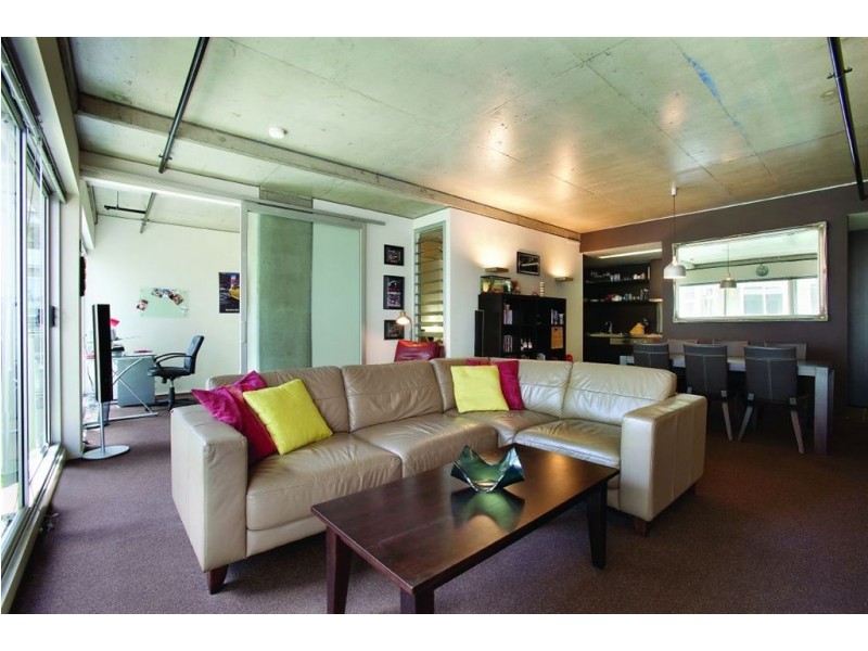 201P/191 Powlett Street, East Melbourne VIC 3002