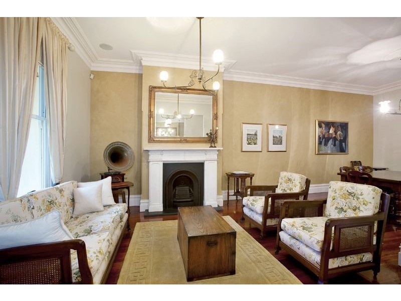 142 Powlett St, East Melbourne VIC 3002