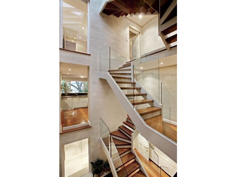 142 Powlett St, East Melbourne VIC 3002