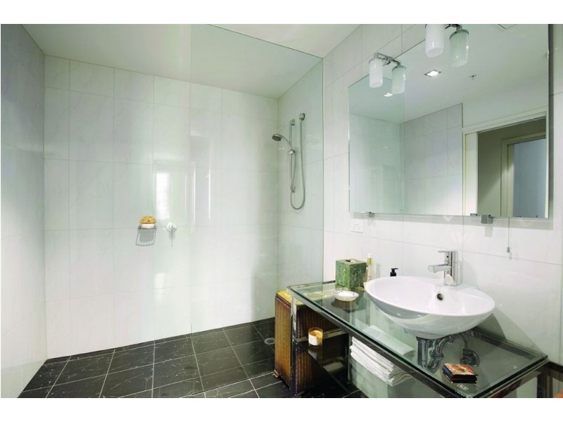 1310/68 La Trobe Street, Melbourne VIC 3000