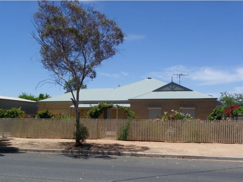 55 Pyap Street, Renmark SA 5341