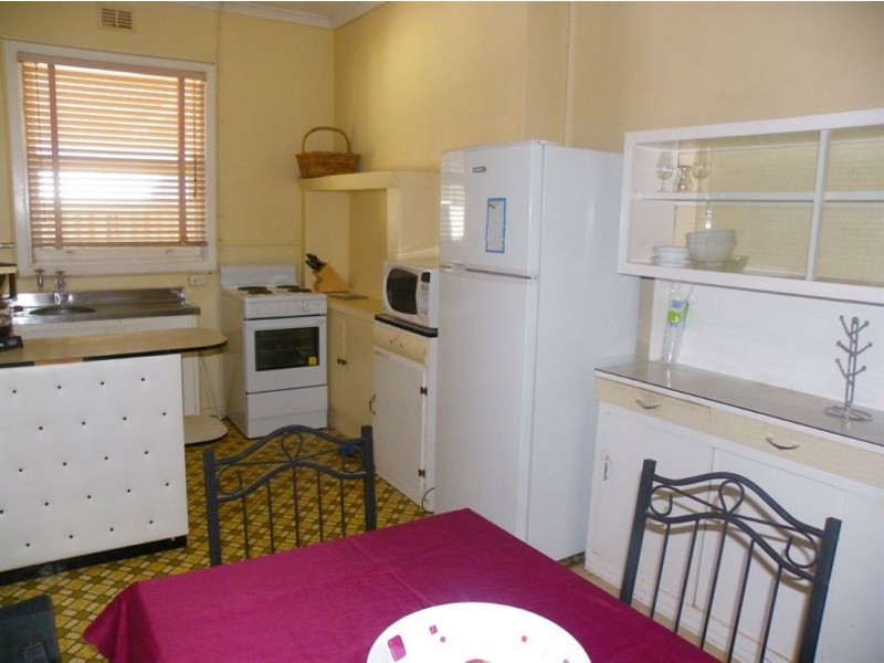7 Hopkins Street, Renmark SA 5341