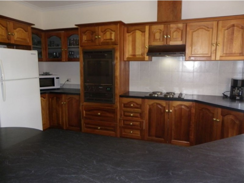 11 Najar Cr, Berri SA 5343