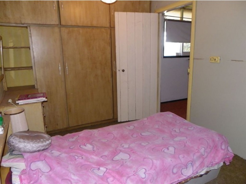 137 Cowra Street, Renmark SA 5341