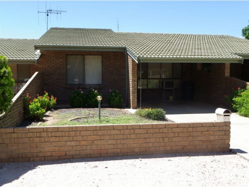 2/1 Shaddock Street, Berri SA 5343