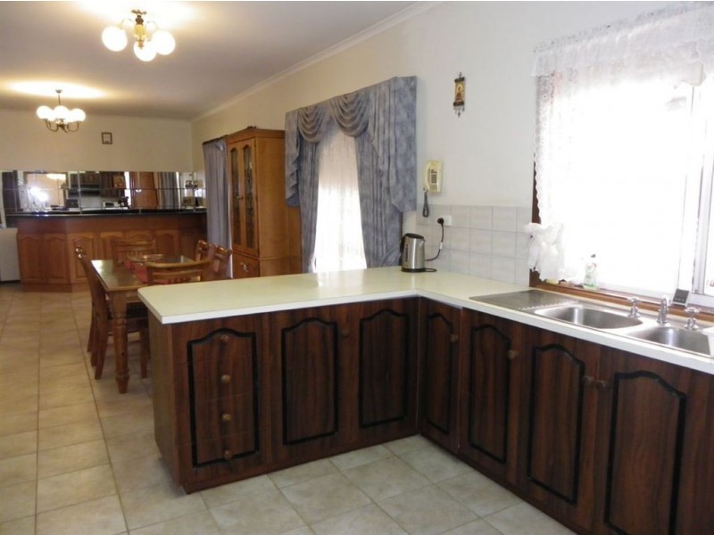 Lot 100 Ral Ral Ave, Renmark SA 5341