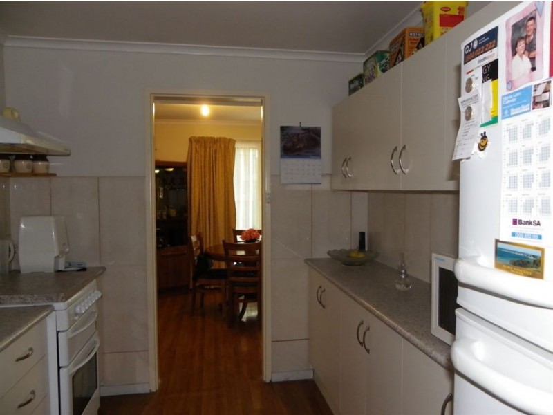 4 Morant Ave, Renmark SA 5341