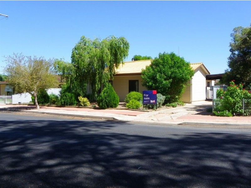 27 Murray Ave, Renmark SA 5341
